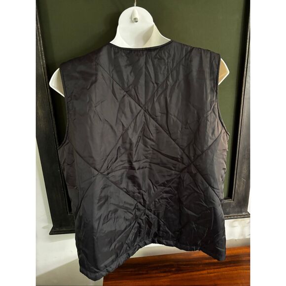 Socialite Black Vest - Picture 16 of 16